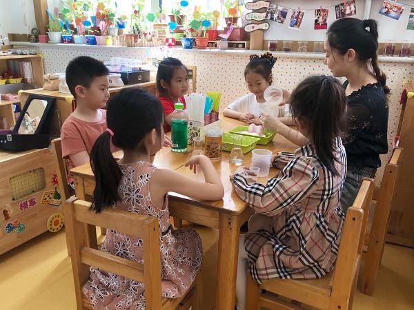 哈尔滨市尚志幼儿园“开放、表现”课程