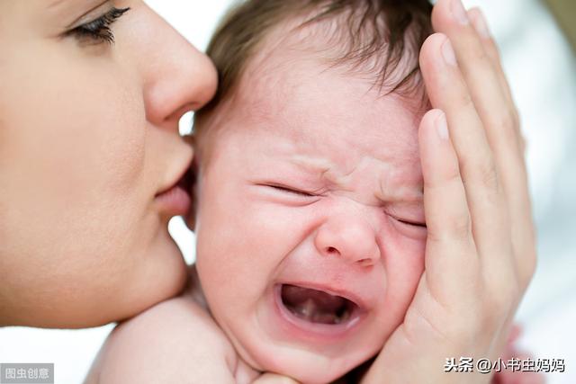婴幼儿便秘怎么办？父母学会这些缓解便秘的方法，宝宝少受苦