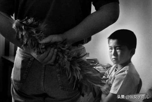 孩子太小，父母在生气，也不能打这3个部位，很多父母都忽略了
