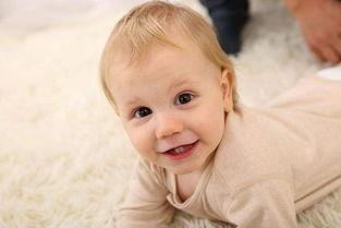 消暑驱蚊：3岁以下的婴幼儿清凉油、风油精用量要适度，最好别用！刺激性大，存在一定的毒副作用