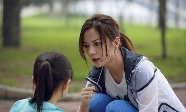 “爸爸，他打我”家长的处理方式，影响孩子一生性格