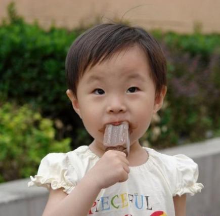 孩子为什么反复积食？医生苦劝：无非就4种原因，家长偏偏不在意