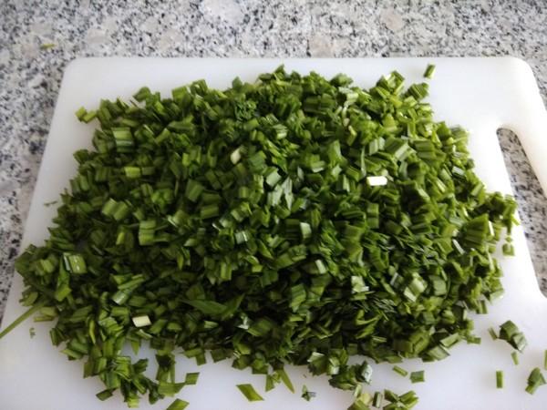 韭菜和这菜一起炒，孩子要多吃，促骨骼发育长得高，比喝牛奶强