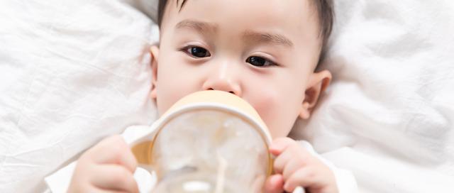 娃身体两处&quot;臭&quot;，说明脾胃不好，饮食做到&quot;三不吃&quot;脾胃更健康