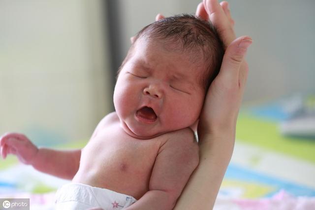 孕妇分娩时胎儿在干嘛？6张图带你看完全过程，真相暖哭了妈妈