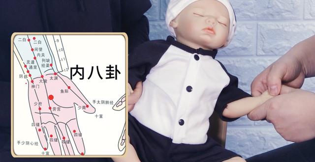 中医推拿治疗小儿腹泻，5个穴位+1个动作，3分钟轻松学会