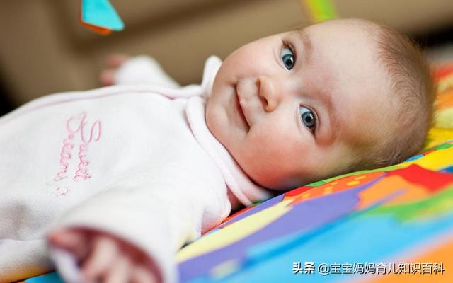 4个练习动作让宝宝发育更强壮，呵护宝宝健康成长