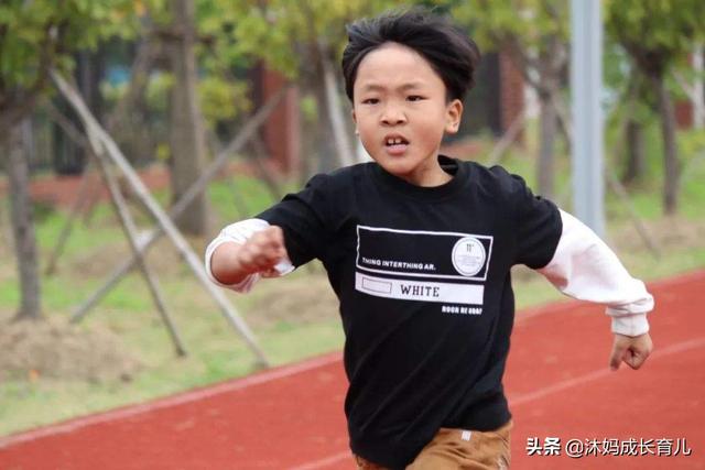 孩子的几种表现，说明你的孩子已经被惯坏了，父母应及时纠正