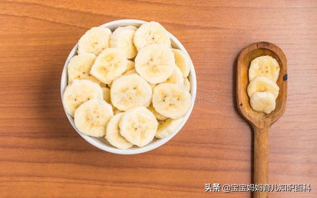 宝宝营养辅食：如何为婴儿做香蕉泥