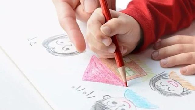 孩子学画画第一步，应该做什么？正确答案竟让无数家长大跌眼镜...