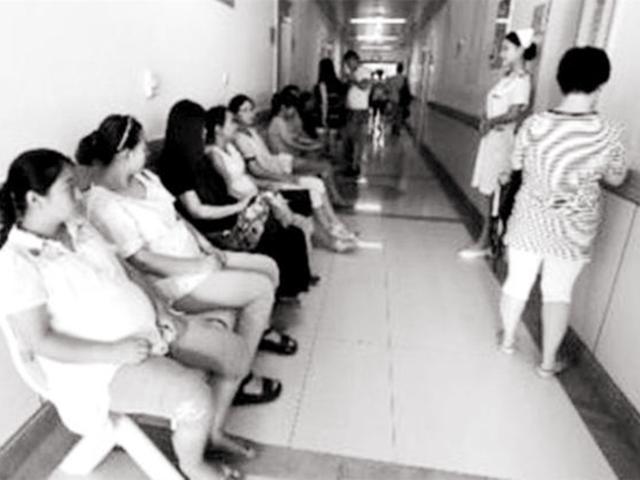 这9张平凡朴实的孕妈生活照，看着心疼，不是每个人都是“公主”