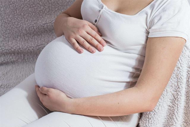 很多孕妈都不想顺产？其实疼只是一方面，这2点让很多孕妈顾虑