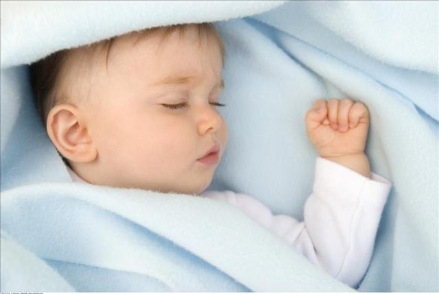 你家孩子有这些迹象吗？暗示可以睡整觉了