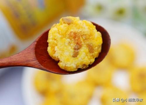 米粉新吃法 瓜子仁米饼 香浓可口 营养美味 最适合宝宝吃的辅食