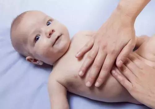 宝宝肠胃“闹脾气”，胀气、腹泻、便秘？这几招，让宝宝肠健康