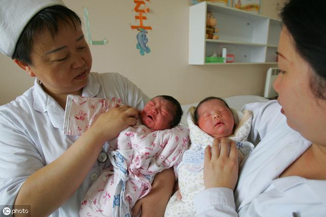 为什么说剖腹产可以改变孩子的命运呢