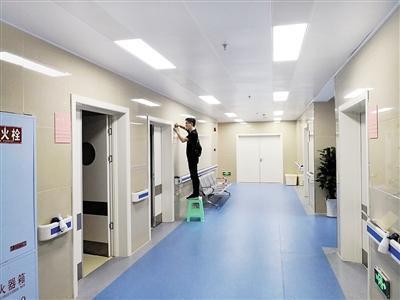 孩子一出生就能“进”名校？这家医院意外走红，网友却表示很担忧