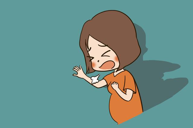 新生宝宝初到这个世界，首要闯的几个“坎儿”，妈妈需提前防范