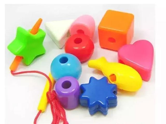 精细动作让孩子更聪明！小宝宝刚出生就该做的事儿，你做对了吗？