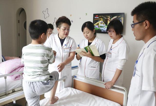 智力低下的孩子有这五种表现，父母你们一定要注意
