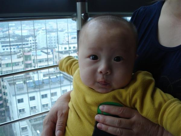 儿科医生：智商高的孩子，3岁前会给家长些“提示”，全占的恭喜