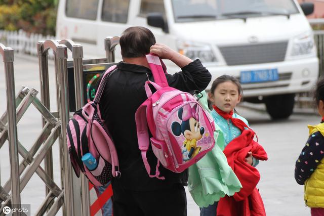 无法避免隔代照顾孩子怎么办？如何让老人带娃更靠谱？