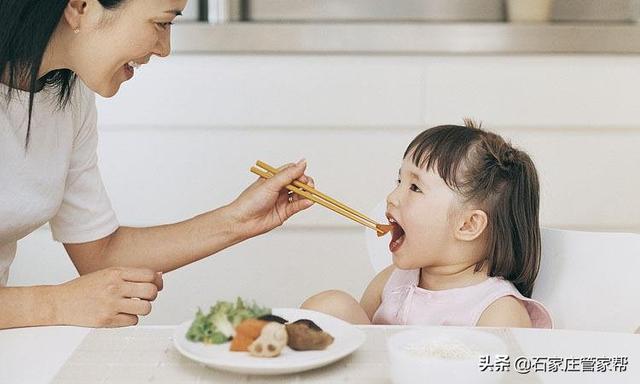这几种早餐最好别让孩子多吃，没营养不说，还可能影响健康