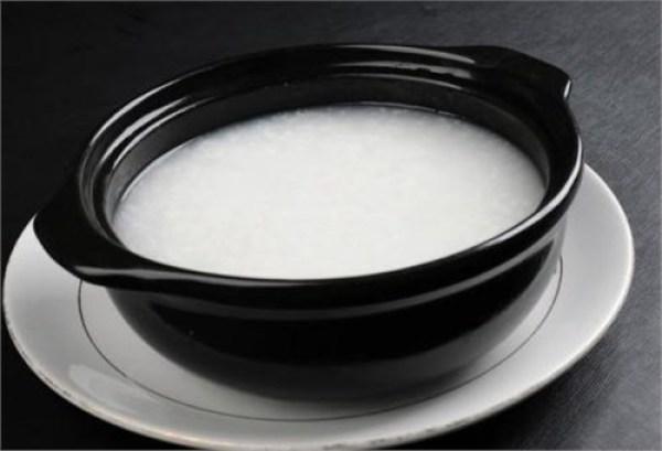 宝宝4-12个月成长的主食小食谱