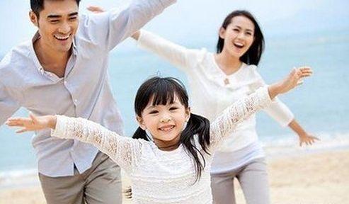 宝宝一生仅一次脊椎发育“黄金期”，影响身高和驼背，父母别大意
