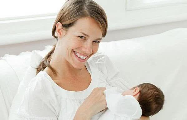 哺乳期中的妈妈，千万不要做的四件事情