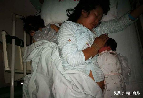 两种二胎家庭的日常生活，看完之后，你还想生二胎吗？