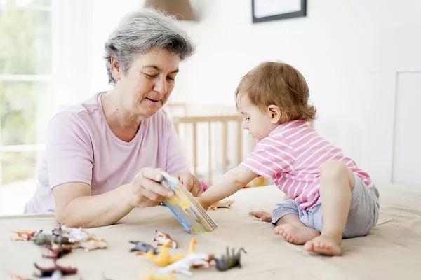 婆婆说：“我不想帮你带孩子了”，我该怎么办？