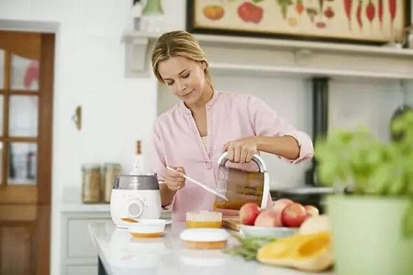 宝宝辅食应该这样添加，你家宝宝吃对了吗？哈佛育儿专家推荐