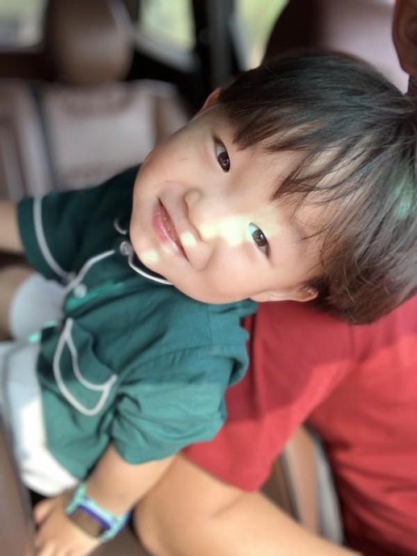 KIDS WORLD 厮杀激烈 18个月混血萌娃或提前闯关
