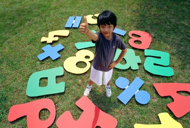 影响孩子智力的3样“好东西”，很多父母不注意，会害惨孩子