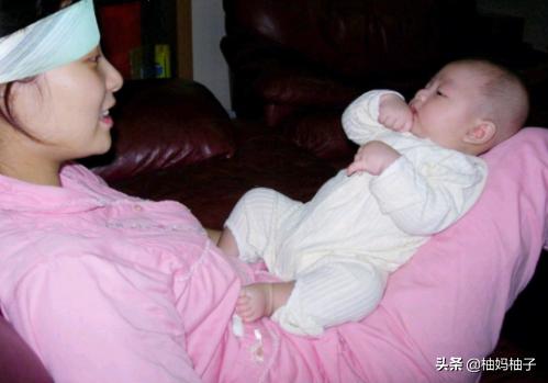 别花冤枉钱了！二胎妈妈真实分享，待产包真的没必要囤太多