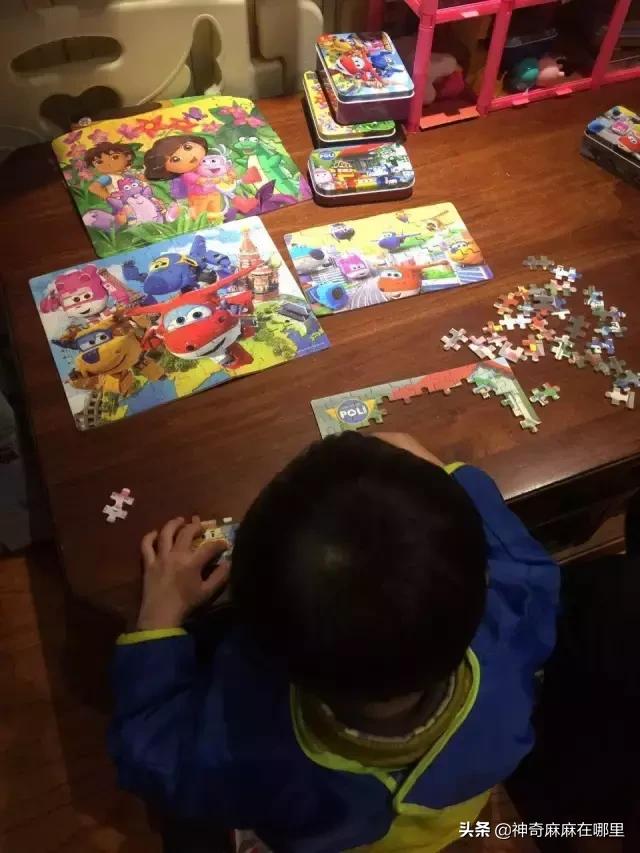 这个游戏能让孩子变聪明，还花不了多少钱，越早知道越不后悔