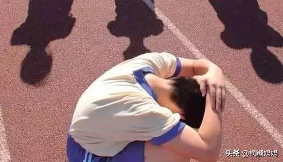 常用这三种方式批评，你自己可能爽了，小心孩子越来越“怂”
