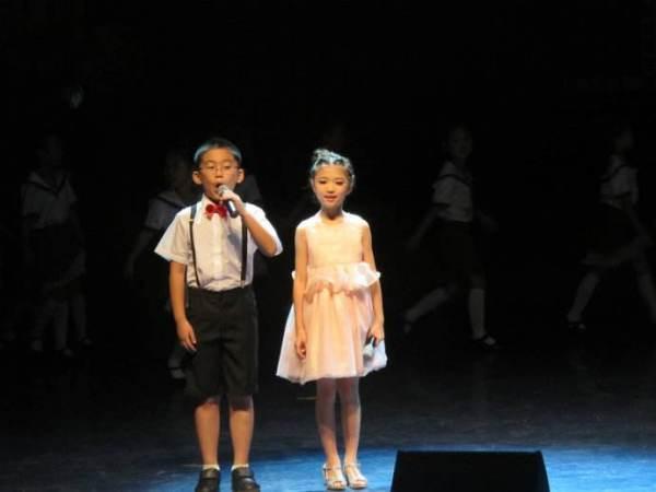这些儿童培训班、表演班：究竟是造就了孩子，还是害了孩子？