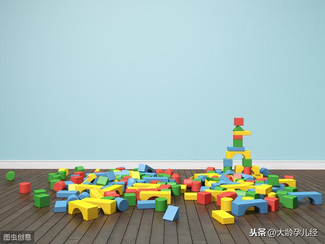 对于12个月以上的小孩子，他的行为准则你该如何面对？