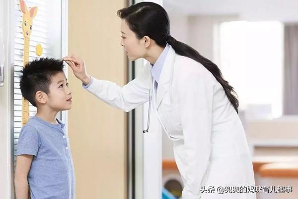 孩子天天坚持喝牛奶，一年后会有什么变化？第三个改变意想不到
