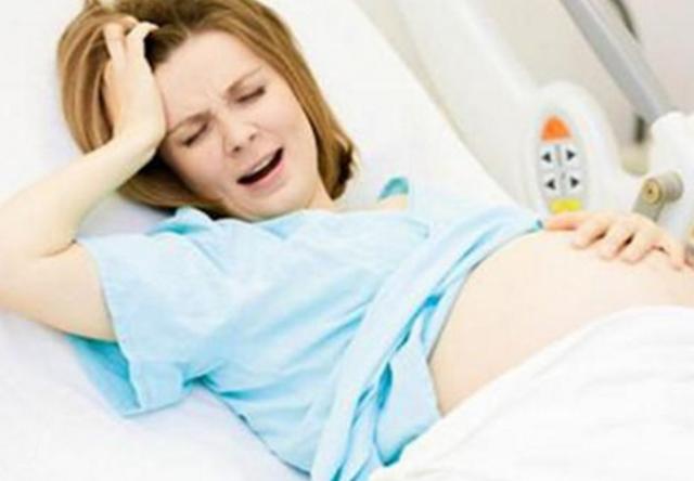 生孩子时谁应陪产？医生说出这话，答案可能和你想的不一样