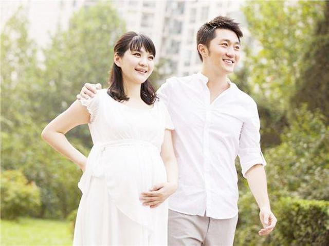 孕期散步利于顺产，可散步只是简单走走？前人的经验总结很实用