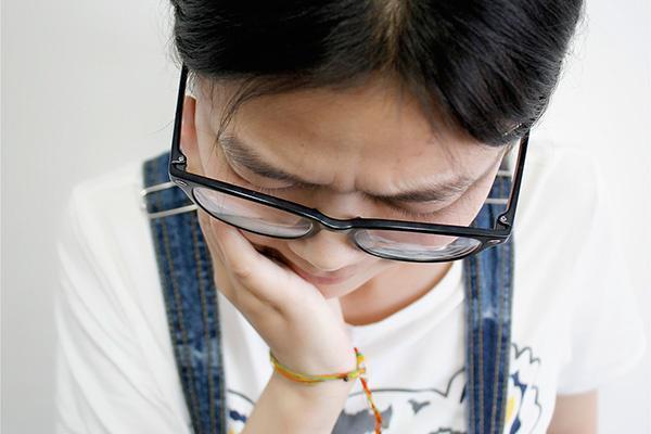 为何会有虫牙？是糖吃出来的，还是虫子咬的？大部分家长理解错了