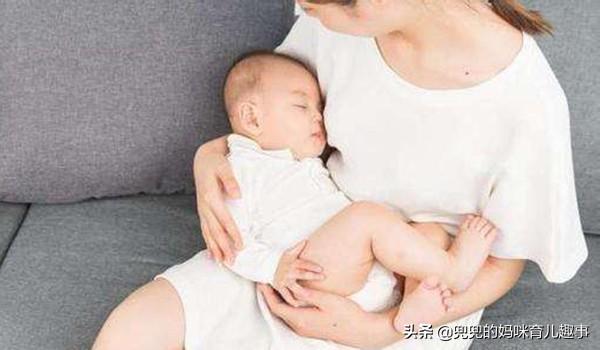夏天断奶不易！宝宝饿得哭，妈妈痛得哭？医生教你4招轻松断奶