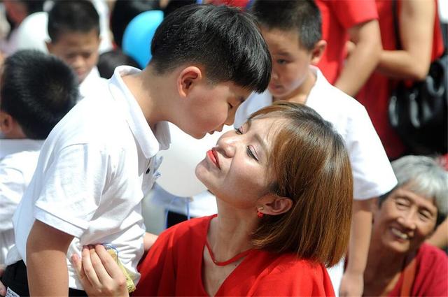 “妈妈，为什么你没有小弟弟？”家长别害羞，可以这样回答