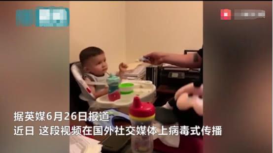 孩子不肯吃饭，老爸仅用一招就让娃乖乖就范，网友却很不满