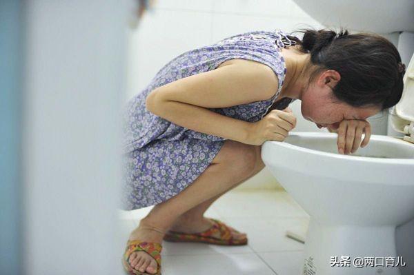 为什么胎儿会偏小？主要受3种因素影响，最后一个没必要太担心