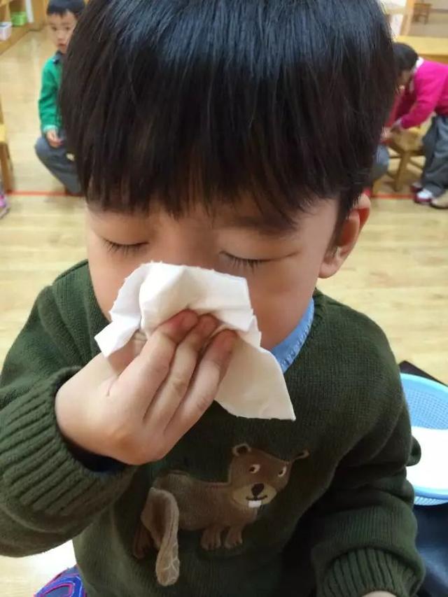 儿童专家：娃身体发出4个“求救信号”时，说明脾胃虚，家长注意