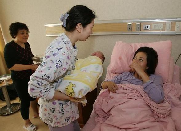 “开十指”“侧切”那些让孕妇脸红的暗语，过来人：太害羞